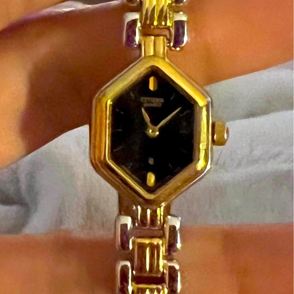Women’s Citizens watch